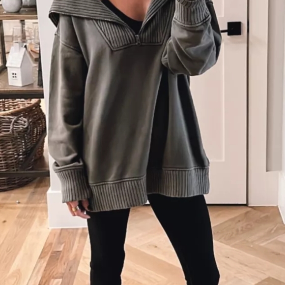 aerie Sweaters - Sold Aerie zip up